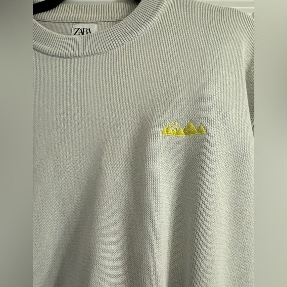 Zara sweater - size large - Picture 4 of 5
